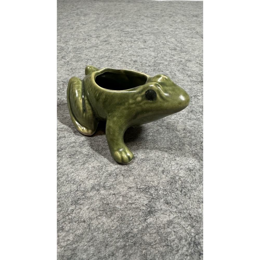 Vtg Brush McCoy Green Ceramic Frog Bullfrog Planter Art Pottery Figurine 6"